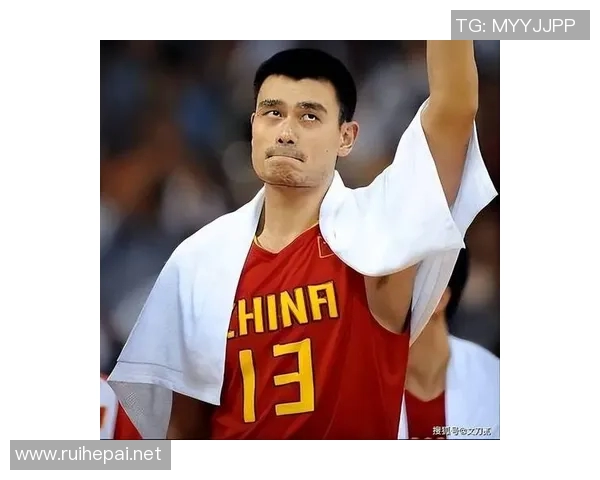 疫情时期姚明的坚守与担当展现中国体育精神的力量与希望