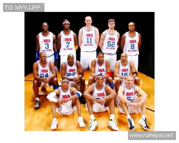 新秀姚明与乔丹的传奇对决见证篮球历史的辉煌瞬间