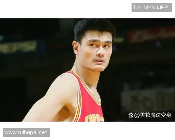 姚明帅哥图片大赏展现篮球巨星的魅力与风采让你领略不一样的运动之美 姚明帅哥图片大赏展现篮球巨星的魅力与风采让你领略不一样的运动之美