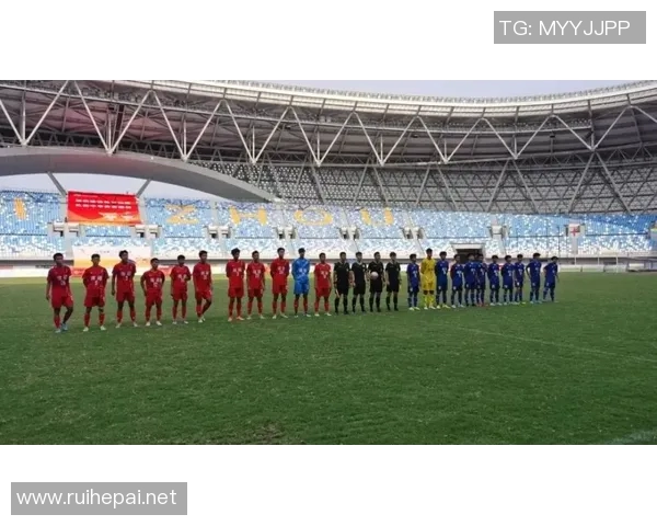 全球足球明星齐心协力为武汉抗击疫情助力加油传递温暖与希望